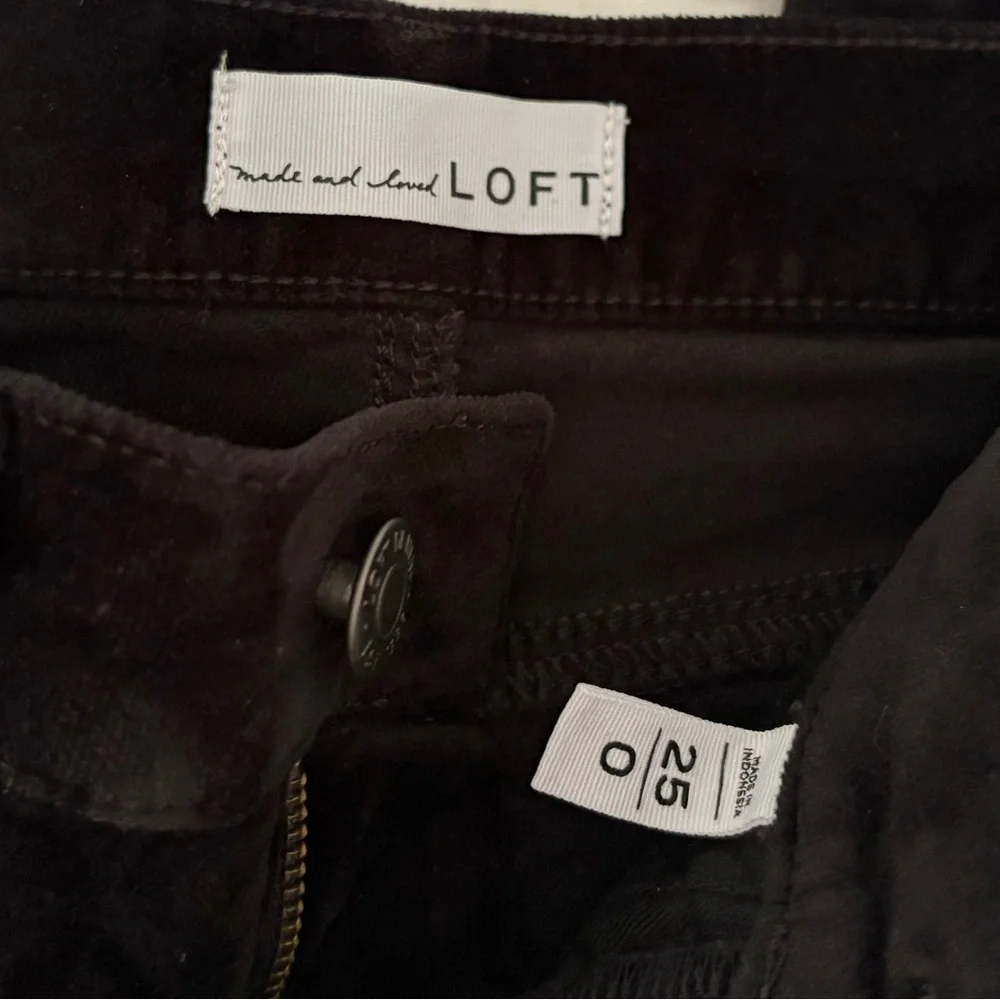 LOFT Velvet Skinny Pants - size 0 / 25 - Picture 4 of 5